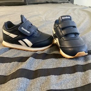 Toddler Reebok shoes